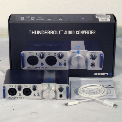 ZOOM TAC-2R Thunderbol Audio Converter