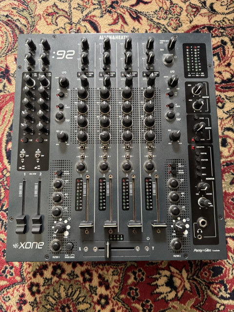 Allen & Heath Xone 92