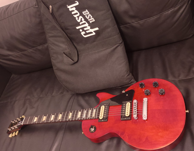 Gibson Les Paul Studio 2012