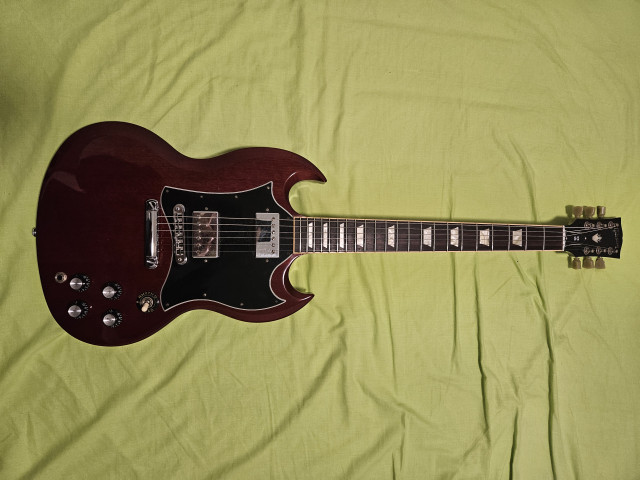 Gibson SG standard heritage cherry