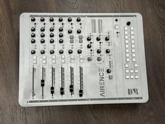 D & R Airence USB Broadcast Mixer w/USB