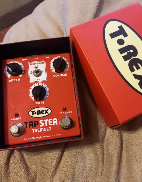 Tremolo T-Rex Tapster