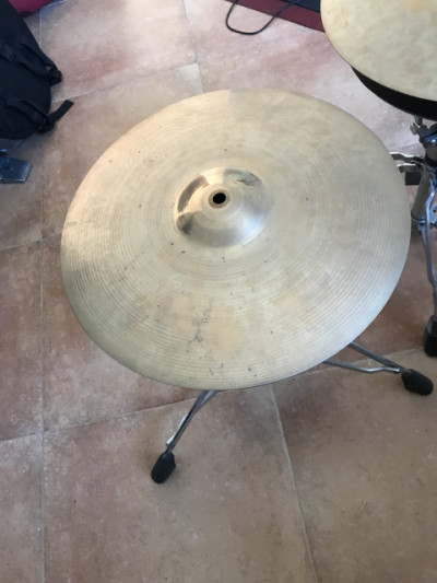 Vendo Hi Hat Sabian AA 14"