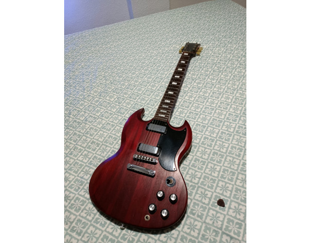 CAMBIO plásticos Gibson SG tribute 70 Special