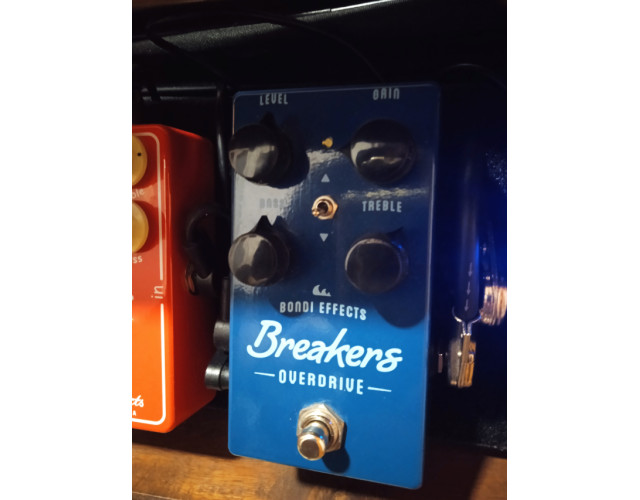 Bondi Effects Breakers