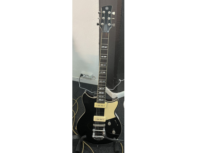 Yamaha Revstar RS 702 B