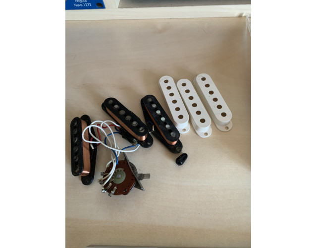 REBAJA 3 pastillas Fender Stratocaster American Standar 1988