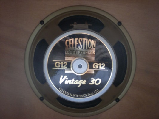 Altavoz Celestion vintage 30 de16 ohms