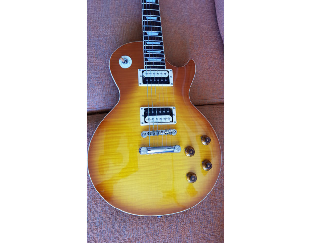 Les Paul Tokai Slash ULS128F SLH VF (Japón)