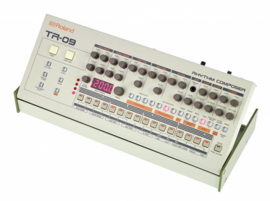 Caja de ritmos TR-09