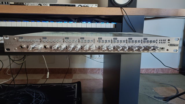 Audient ASP 008
