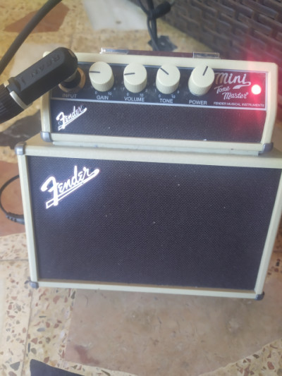 Fender mini tone master