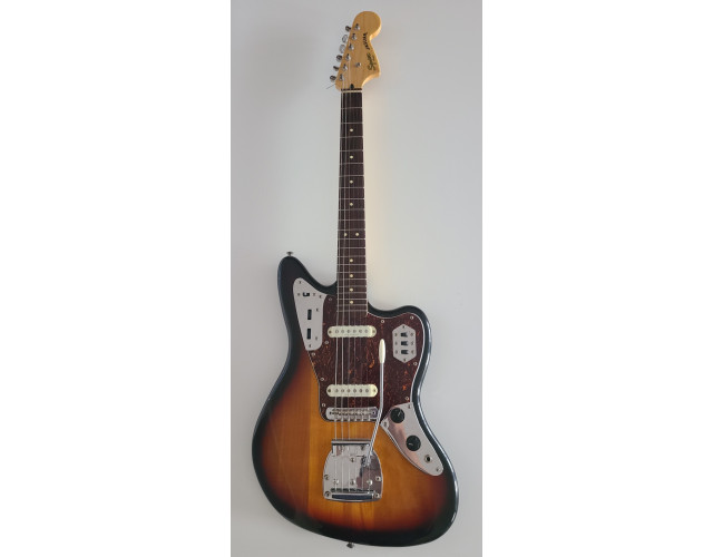 Fender SQUIER JAGUAR Classic Vibe 70s – CON EXTRAS