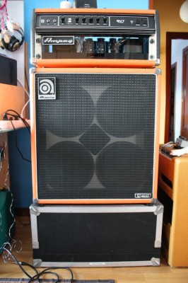 Ampeg SVT-CL con 4x10 y 1x15 made in USA