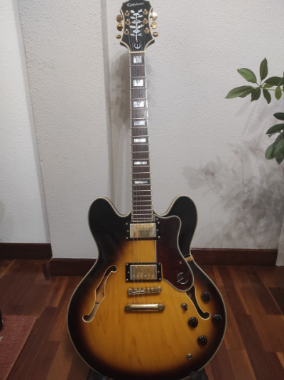 Sheraton II con pastillas Gibson