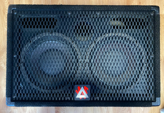 PEAVEY 210 TXF BASS 350W
