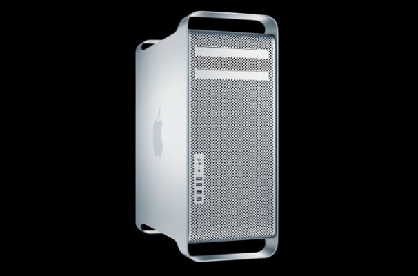 Mac Pro modelo 3.1, 8 núcleos a 2,8GHz + 320GB de HD + 4 GB de ram