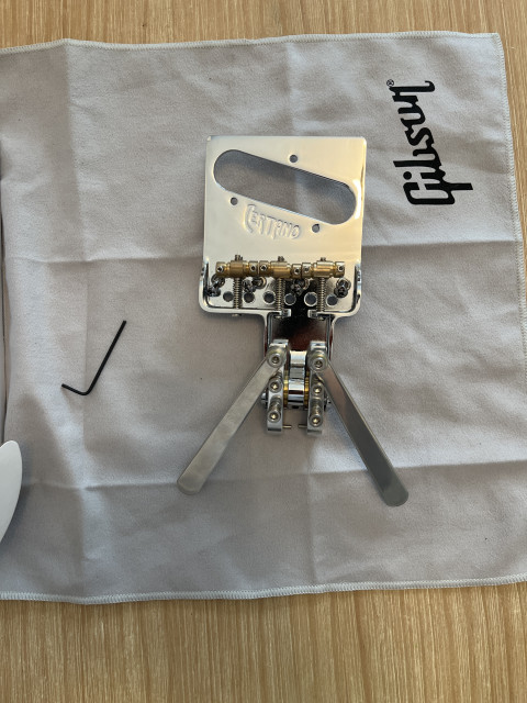 Certano T-Bender