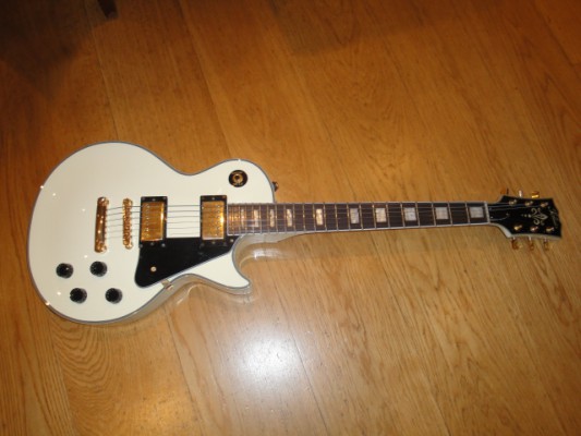 Cambio : TOKAI Les Paul Custom AW (Gibson 498T- 490R) + Estuche duro