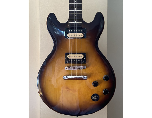 RESERVADA  -   Gibson 335S, made in USA, vintage sunburst