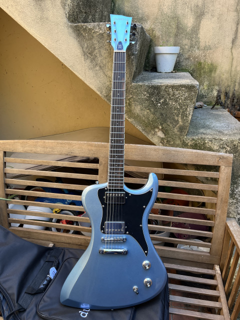 Dunable DE series R2 Pelham Blue