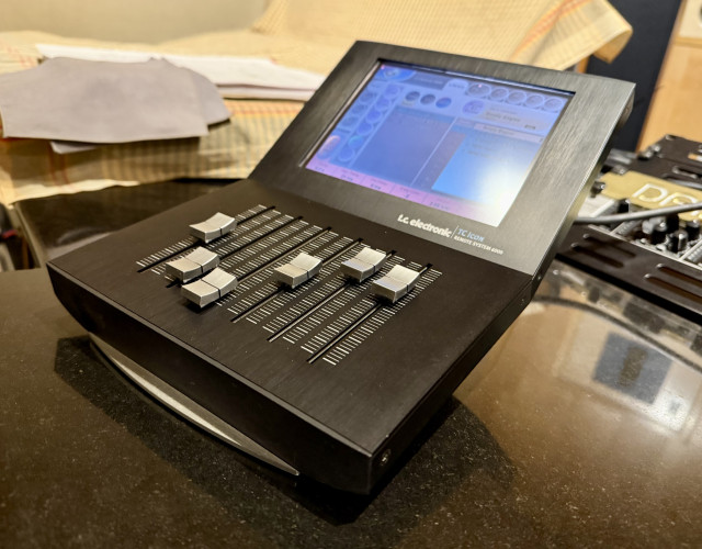 TC Electronics SYTEM 6000 E/S AES/EBU con licencia MD4
