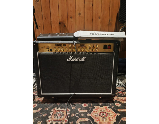 Marshall JCM 2000 TSL602 con ruedas + Footswitch Original (3 canales, FX y Reverb)