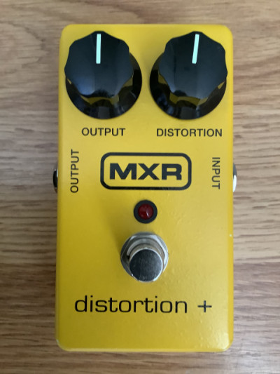 Pedal distorsion MXR M104 Distortion Plus