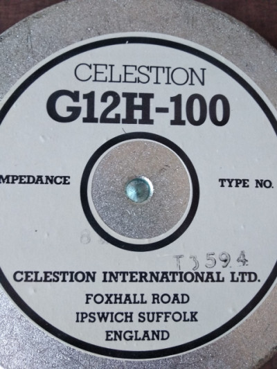 Celestion G12H-100 8ohm de 1983 por alguno de 16ohm
