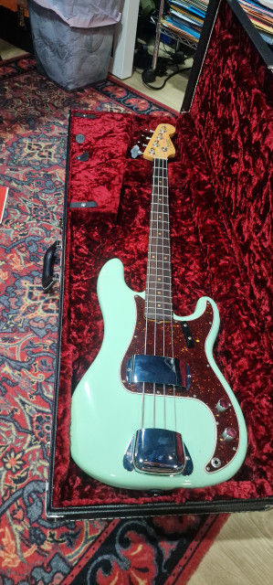 Fender American Vintage 60's Precisión Bass