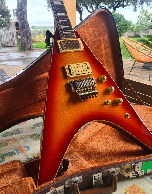 Ibanez Flying V Japan 1983