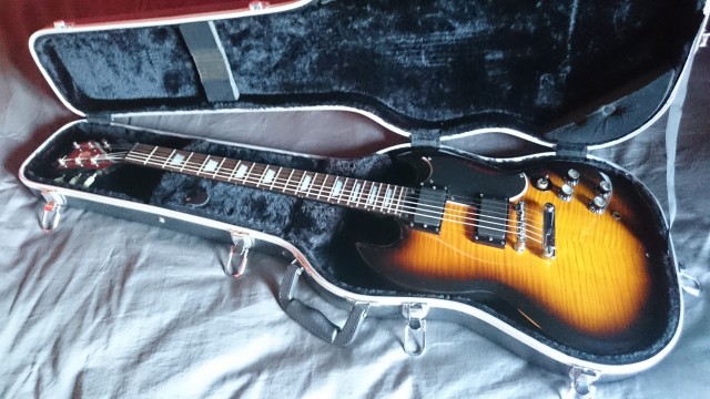 EPIPHONE SG G-400 DELUXE EMGs 81/85