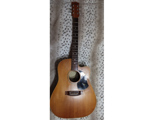 Acústica MATON EM325C