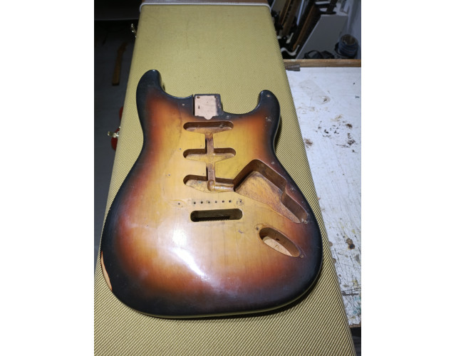 Cuerpo Stratocaster 1 pieza