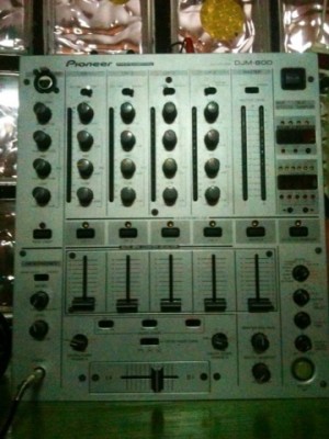PIONEER DJM 600 IMPECABLE