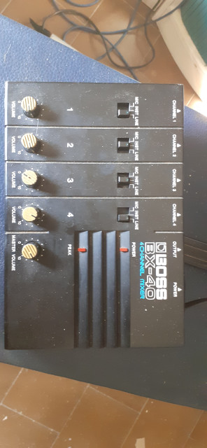 Boss BX-40   4 channel mixer