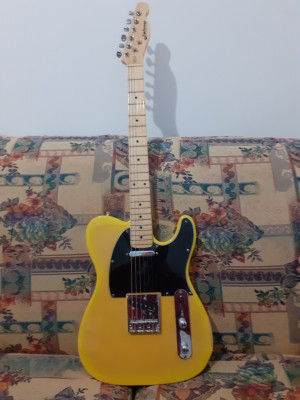 Guitarra tipo Telecaster