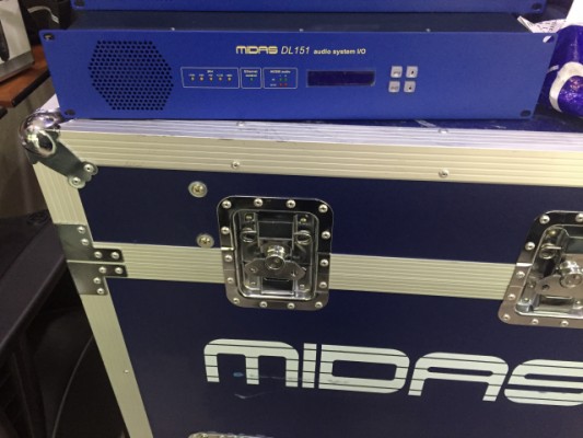 Vendo Stage Box Midas DL151  /  24 in