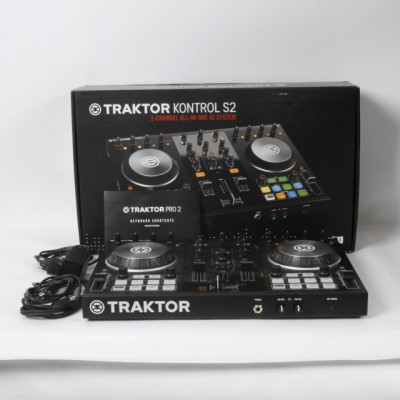 Mesa TRAKTOR KONTROL S2 MK2 de segunda mano E320697