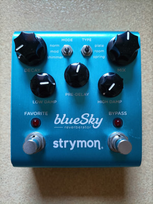 Pedal reverb Strymon Blue Sky