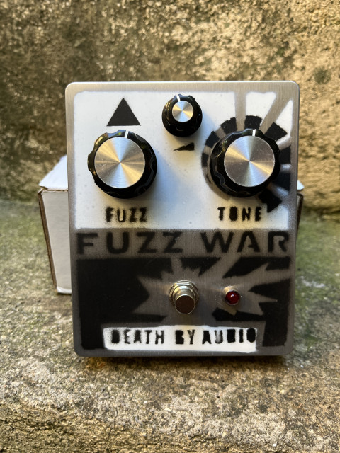 Death By Audio Fuzz War