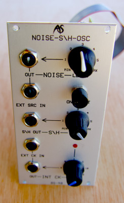 Analogue Systems RS-40 S&H/Clock/Noise