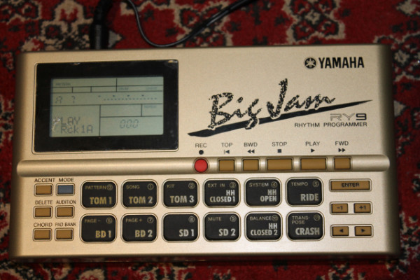 Caja de ritmos Yamaha RD9 'Big Jam'
