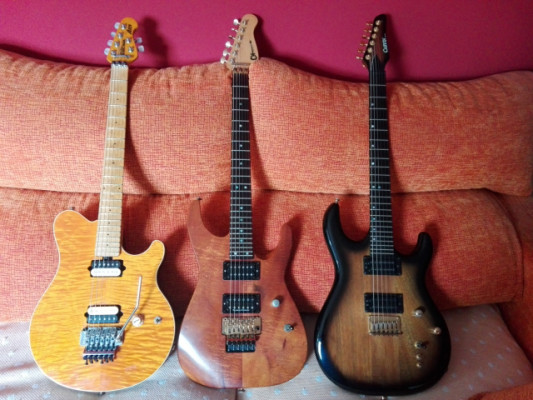 3 yankees 3! Music man, charvel y carvin. Quedan 2!