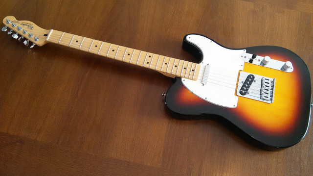 Guitarra Fender Telecaster MIM