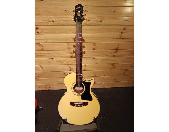 Guitarra Guild Songbird C USA, Thinline, año 90