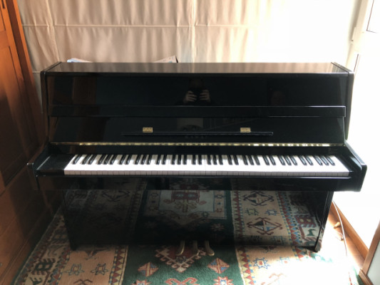 PIANO ACÚSTICO DE PARED KAWAI CX- 5. OPORTUNIDAD!