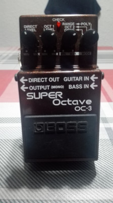 Vendo o Cambio pedal Boss OC-3 Super Octave