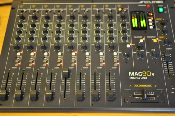 Ecler Mac-90-V