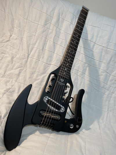 Traveler Guitar Pro Series Mod X - Matte Black
